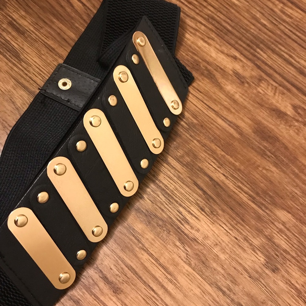 Black And Gold Fashion Belt